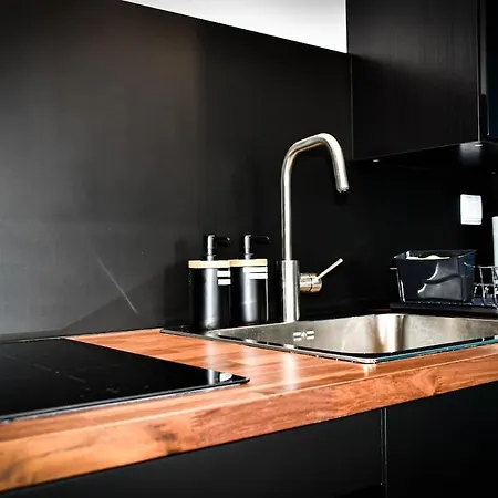 Et Espace Bien-etre Piscine, Sauna, Jacuzzi *