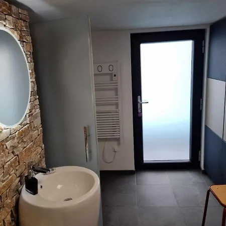 Et Espace Bien-etre Piscine, Sauna, Jacuzzi *